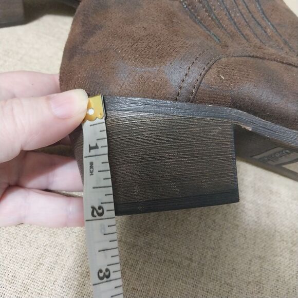 Coconut by Matisse booties Womens 7.5 brown Axle western slide on stretch Retro - Picture 8 of 9